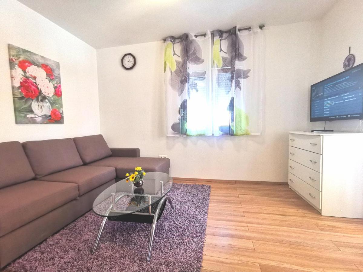 Vila Vodice Eksteriør bilde